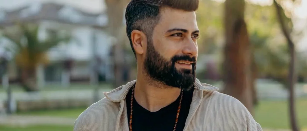 homme barbu