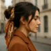 messy bun attaché avec foulard